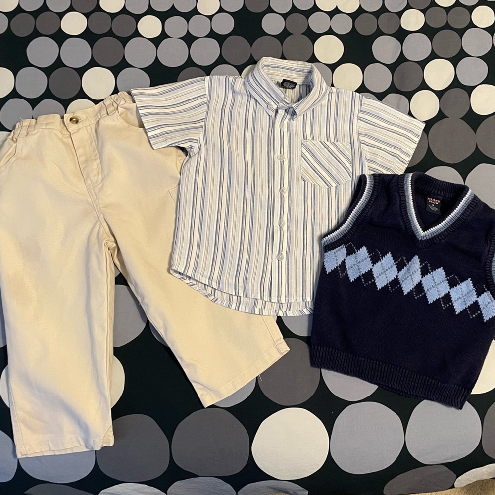 EUC - Boys 3 / 3T 3 piece outfit casual dressy